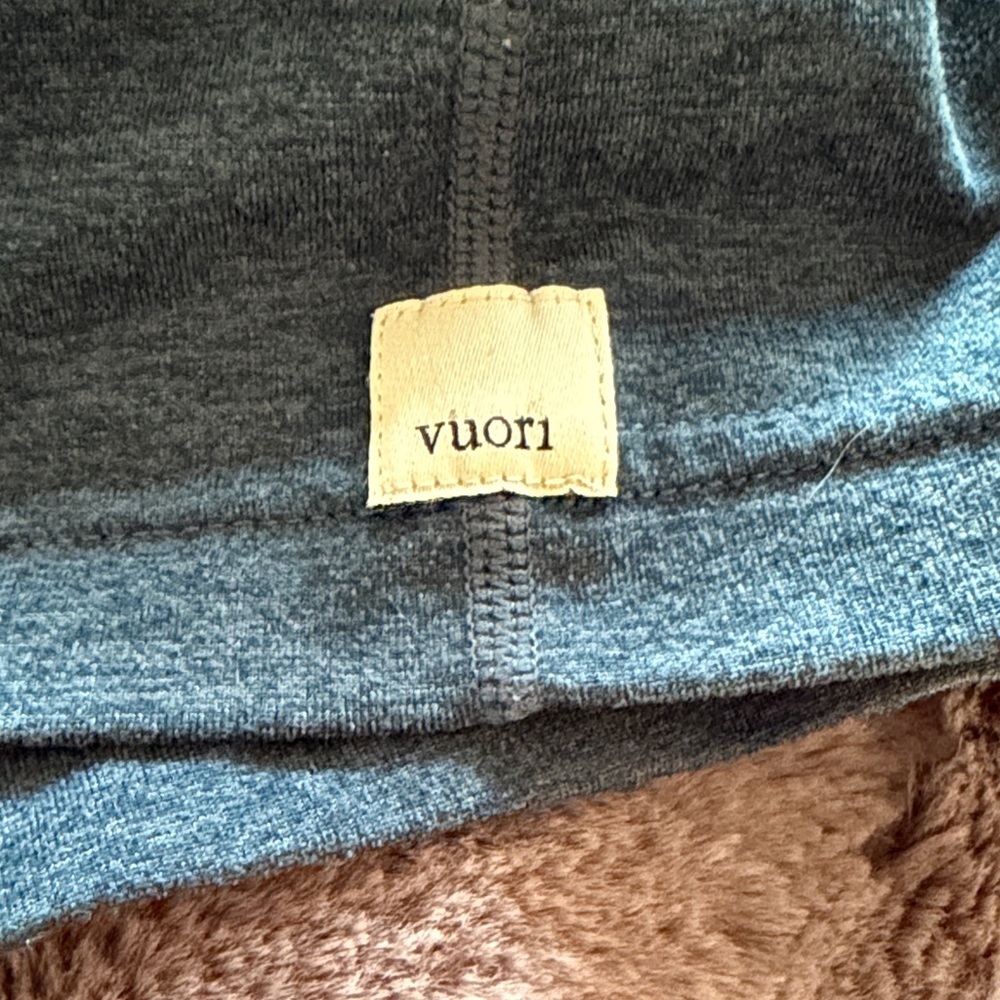 Vuori Women’s performance Lounge Shorts. Medium. - Picture 2 of 6